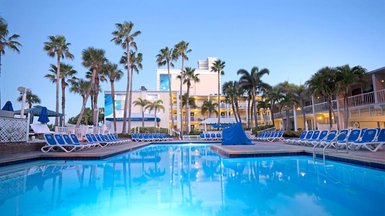 Island Grand At Tradewinds Hotel Сейнт Пийт Бийч Екстериор снимка