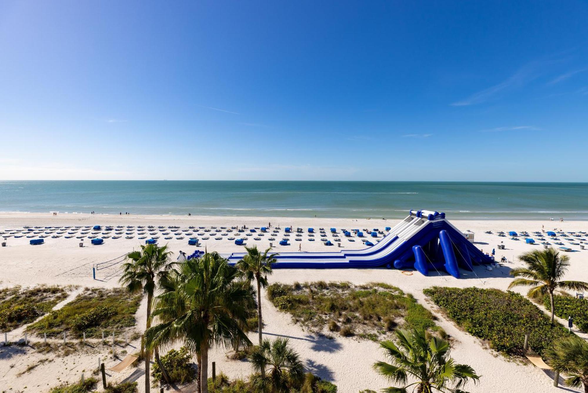 Island Grand At Tradewinds Hotel Сейнт Пийт Бийч Екстериор снимка