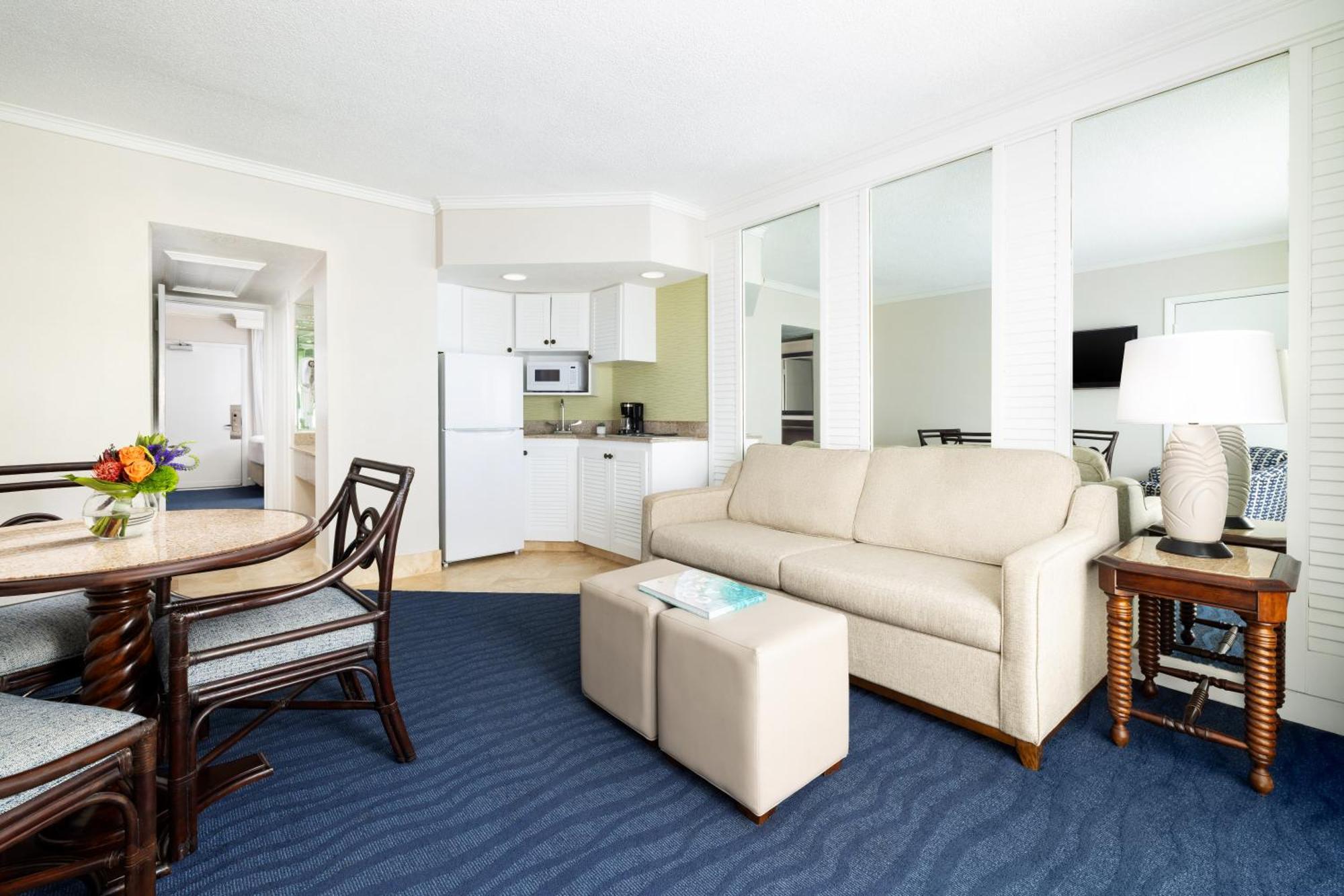 Island Grand At Tradewinds Hotel Сейнт Пийт Бийч Екстериор снимка